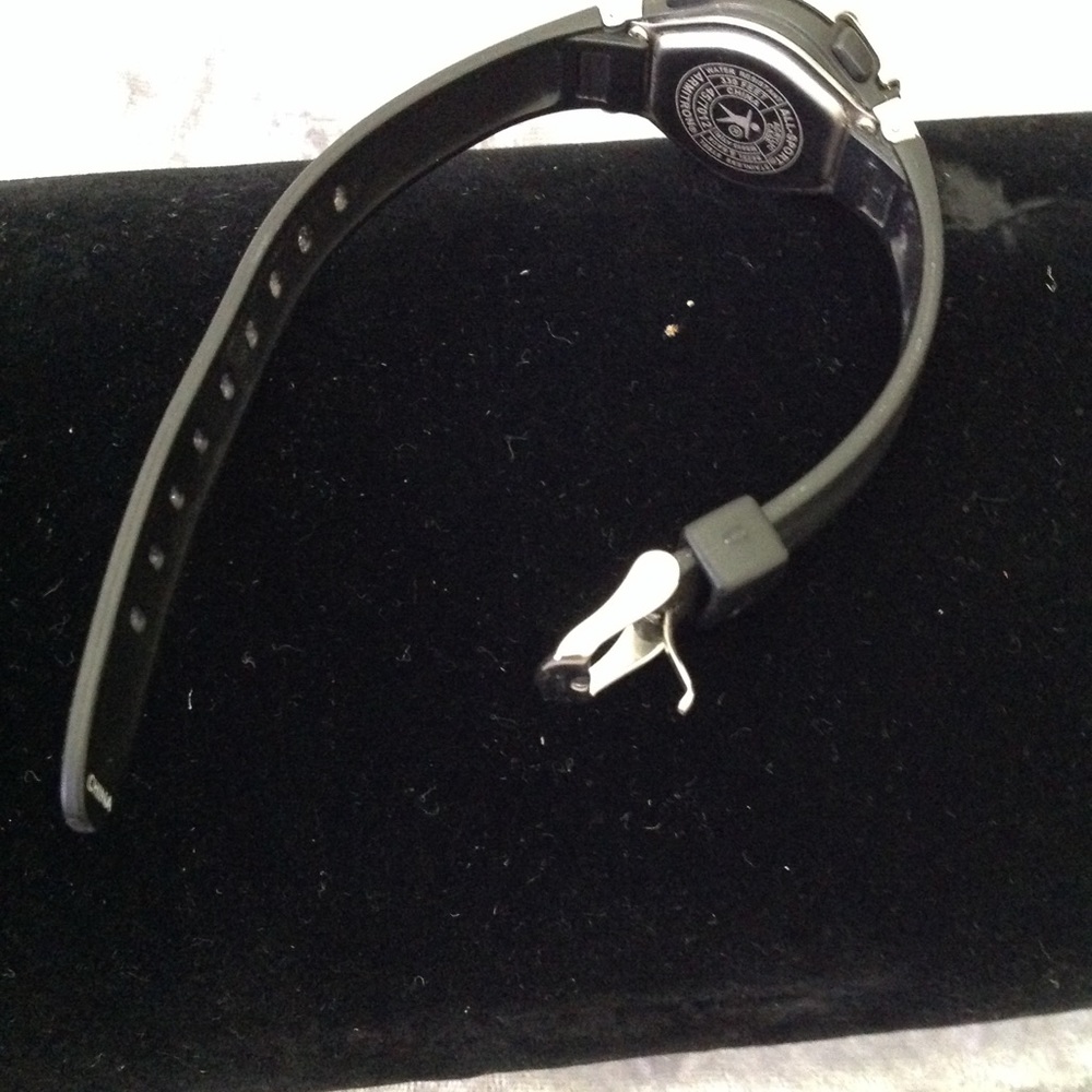Admitting Watch - Picture 3 of 4